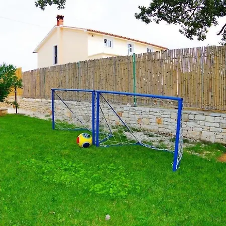 펜션 Im Dorf Juršići