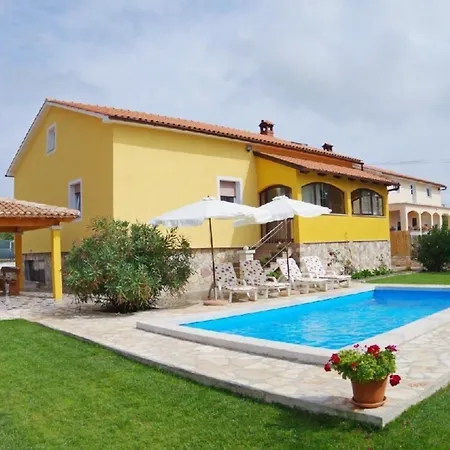 Holiday home Im Dorf *